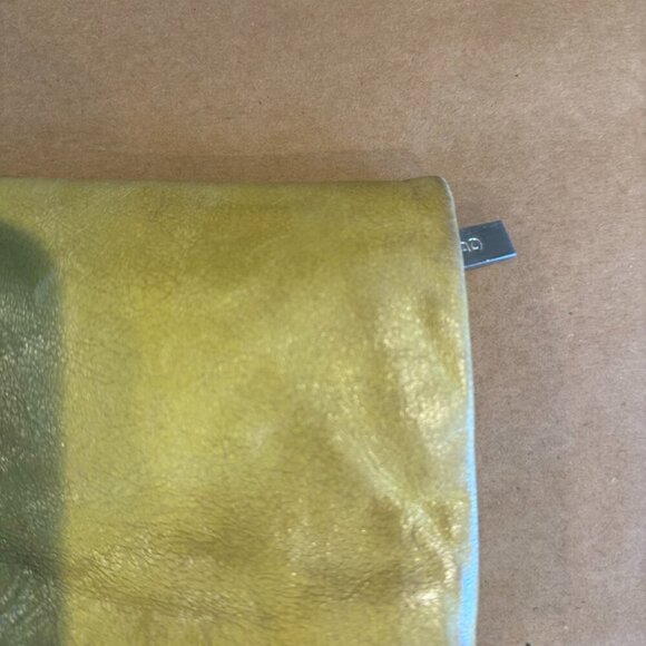 HOBO International Green Leather Envelope Foldover Zip Clutch - Picture 3 of 11